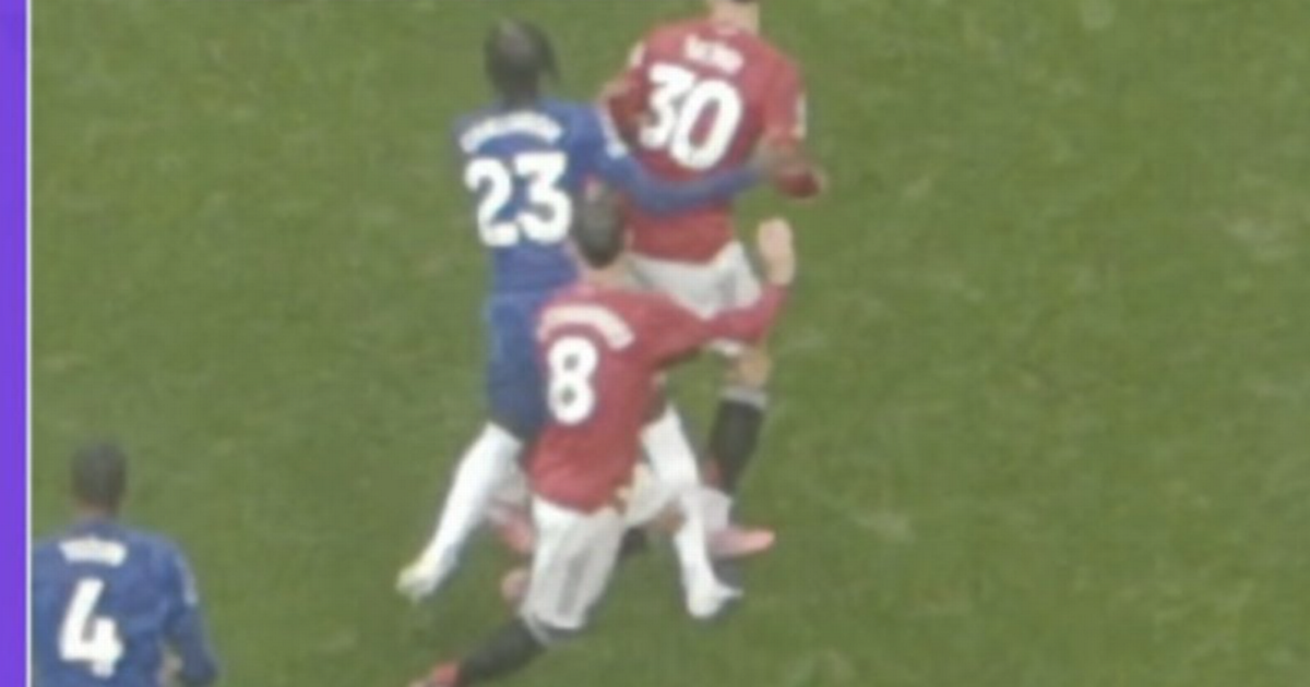 Premier League release VAR images as Bruno Fernandes' goal allowed to stand - Daily Star